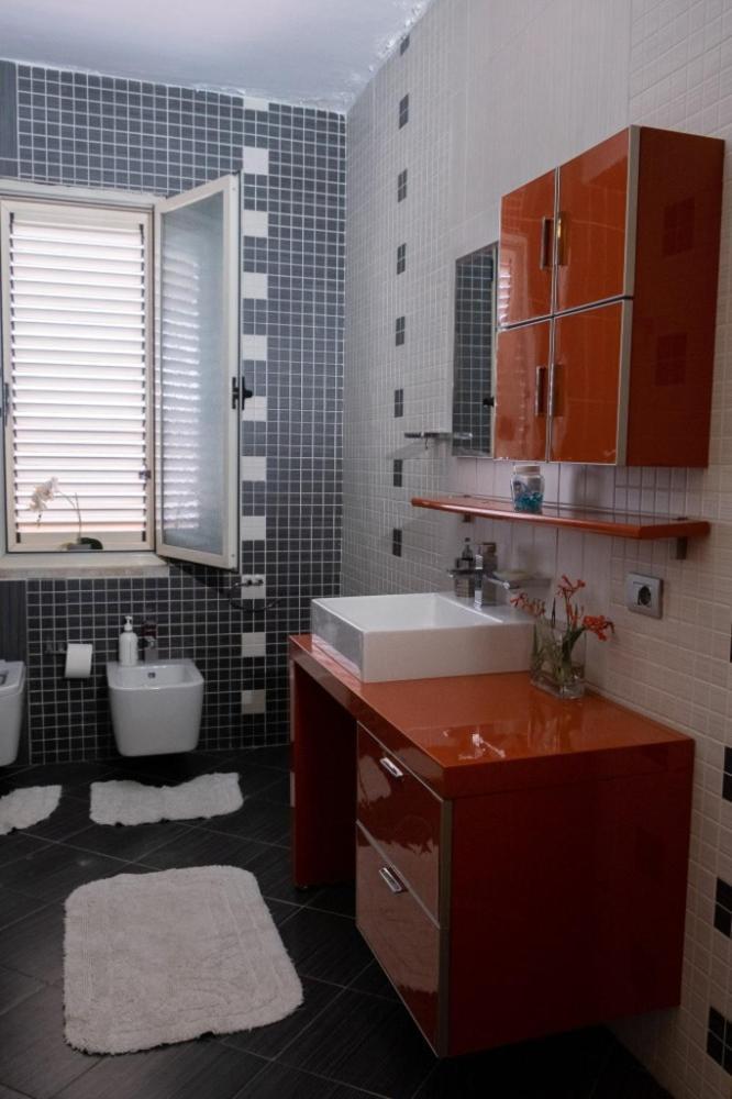 Albjona Guesthouse Тирана Екстер'єр фото